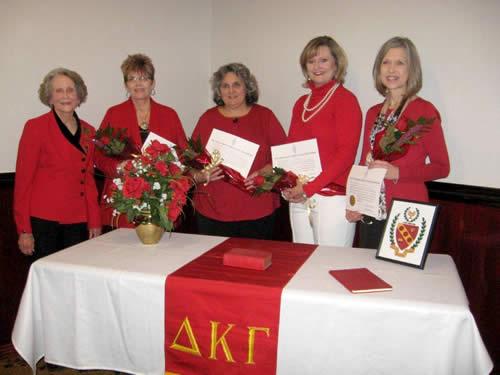 Photo (from left): Delta Gamma President Fannie Watson, Leisa Chadwick, Selisha Cockrell, Jeri Meredith, and Deonna Courtney.