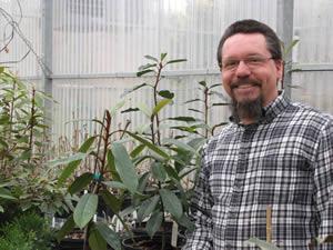 Ethan Guthrie, greenhouse and nursery manager for the Atlanta Botanical Garden’s Smithgall Woodland Garden in Gainesville, Georgia, will be the Theresa and Les Reeves Lecture Series guest speaker in July. The series is hosted monthly by the SFA Gardens.