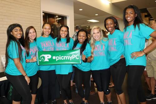 The Panola College Volleyball team assisted new students with move-in.