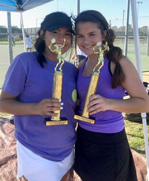 Iliana Rojas / Whitlee Reed - 1st place, Girls Doubles