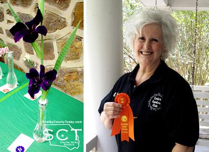 Carole Chance earns Award of Merit for her iris.