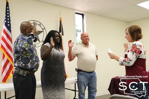 Durand Steadman, Natalie Harris, and Craig Gray were then sworn into office by Municipal Court Judge Elizabeth Swint.