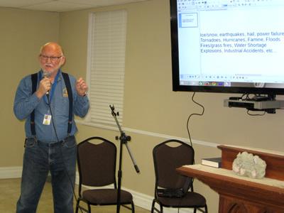 Ron Barbee speaks about Texas Baptist Men at Golden Harvest Ministries Club Meeting
