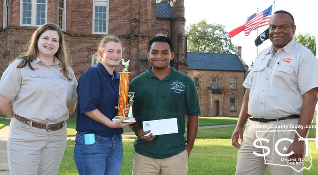 High School Youth first place went to Maurico Alejaldre Robles, Johali Aviles, and Jessica McSwain
