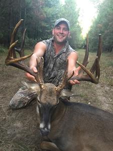 John Peterson was at work in Houston when his cellular game camera tipped him off that this big 13 pointer had moved in around his hunting area, roughly 90 miles away. Peterson was able to connect with the Polk County bruiser five days later. (TBGA Photo)
