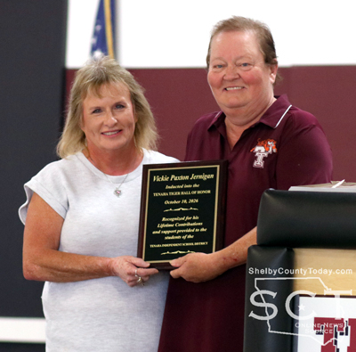 Pictured are Vicky Jernigan (left) and Terry Bowlin (right).