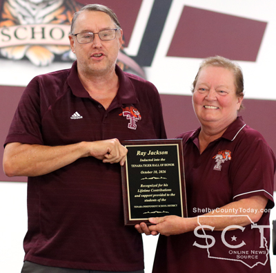 Pictured are Ray Jackson (left) and Terry Bowlin (right).